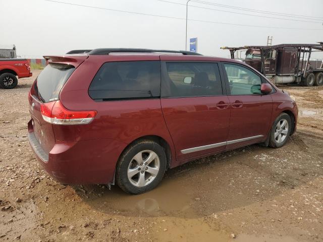 Photo 2 VIN: 5TDKK3DC2CS276447 - TOYOTA SIENNA LE 