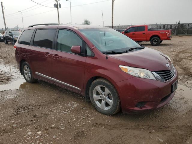 Photo 3 VIN: 5TDKK3DC2CS276447 - TOYOTA SIENNA LE 