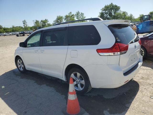 Photo 1 VIN: 5TDKK3DC2DS296506 - TOYOTA SIENNA LE 