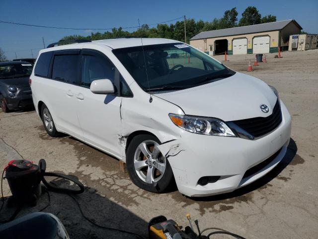 Photo 3 VIN: 5TDKK3DC2DS296506 - TOYOTA SIENNA LE 