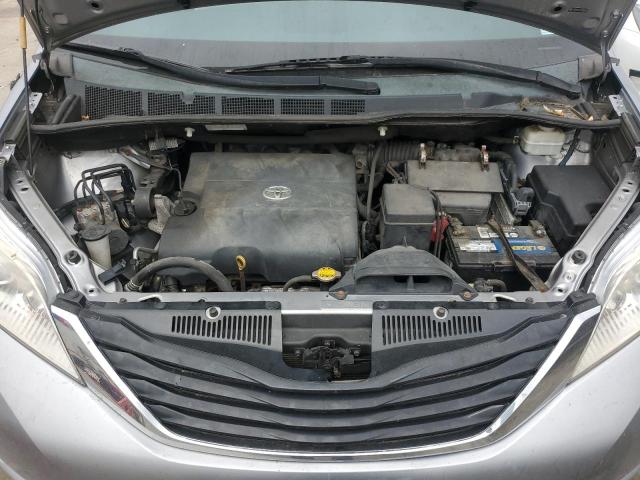 Photo 11 VIN: 5TDKK3DC2DS299308 - TOYOTA SIENNA LE 