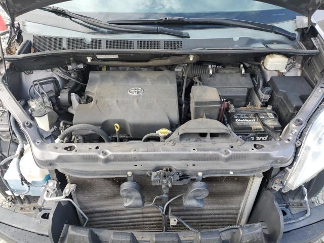 Photo 11 VIN: 5TDKK3DC2DS302675 - TOYOTA SIENNA LE 