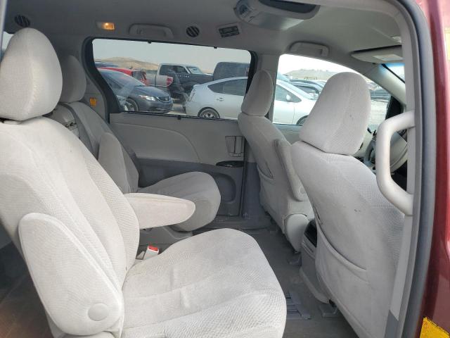 Photo 10 VIN: 5TDKK3DC2DS313675 - TOYOTA SIENNA LE 