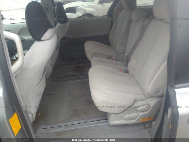 Photo 7 VIN: 5TDKK3DC2DS335661 - TOYOTA SIENNA 