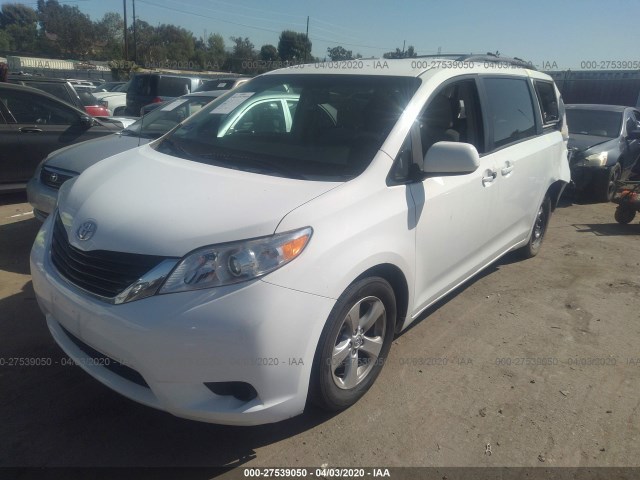 Photo 1 VIN: 5TDKK3DC2DS355490 - TOYOTA SIENNA 