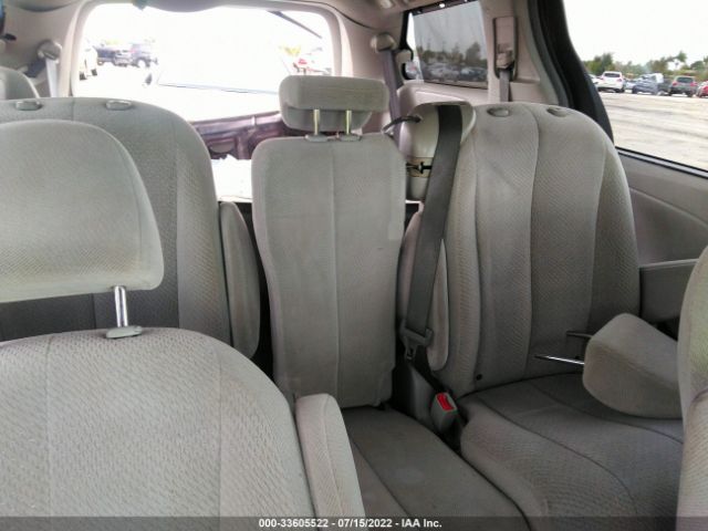 Photo 7 VIN: 5TDKK3DC2DS366067 - TOYOTA SIENNA 