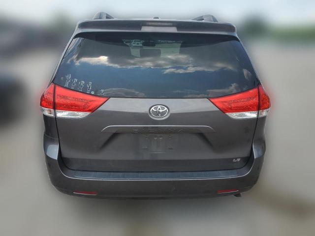 Photo 5 VIN: 5TDKK3DC2DS383127 - TOYOTA SIENNA LE 