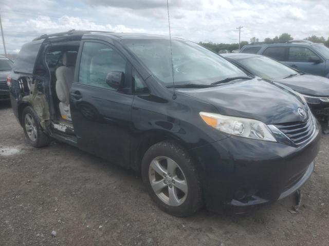 Photo 3 VIN: 5TDKK3DC2DS401884 - TOYOTA SIENNA LE 