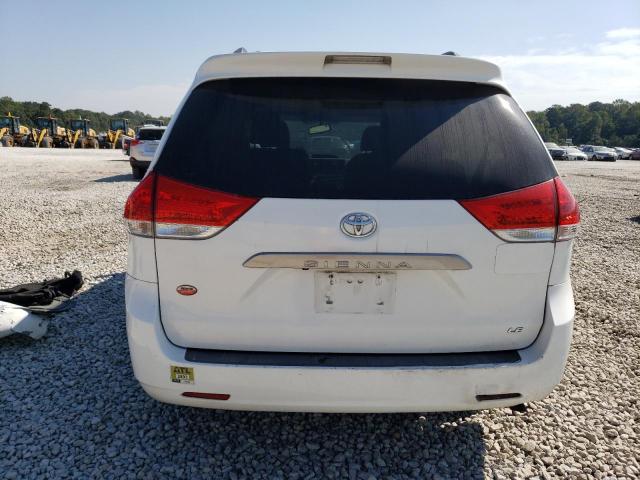 Photo 5 VIN: 5TDKK3DC2ES416452 - TOYOTA SIENNA LE 