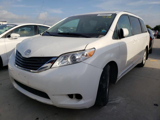 Photo 1 VIN: 5TDKK3DC2ES419884 - TOYOTA SIENNA LE 