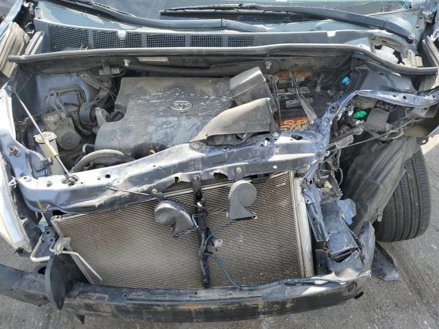 Photo 11 VIN: 5TDKK3DC2ES424065 - TOYOTA SIENNA LE 