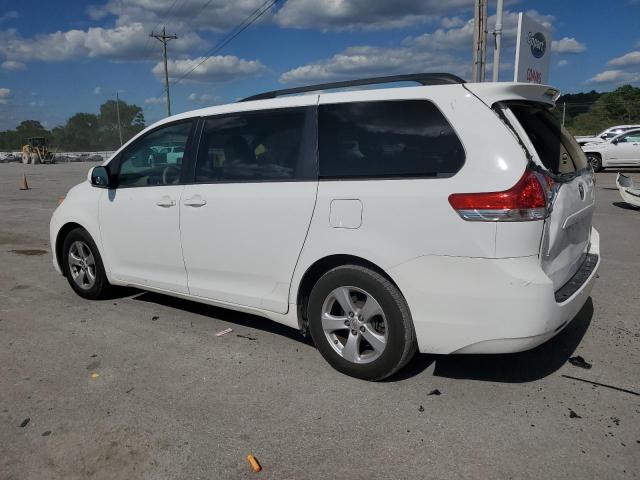 Photo 1 VIN: 5TDKK3DC2ES424616 - TOYOTA SIENNA LE 