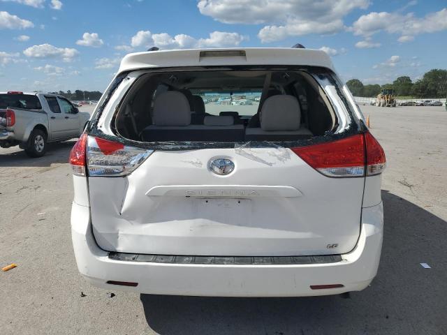 Photo 5 VIN: 5TDKK3DC2ES424616 - TOYOTA SIENNA LE 