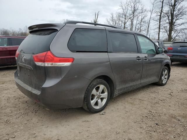 Photo 2 VIN: 5TDKK3DC2ES449922 - TOYOTA SIENNA LE 