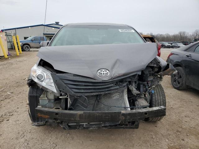 Photo 4 VIN: 5TDKK3DC2ES449922 - TOYOTA SIENNA LE 