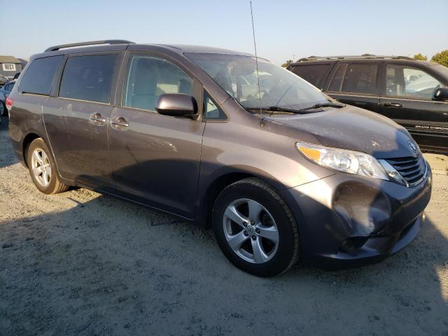 Photo 3 VIN: 5TDKK3DC2ES477364 - TOYOTA SIENNA LE 