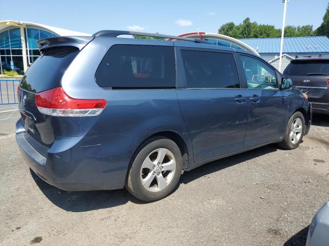 Photo 2 VIN: 5TDKK3DC2ES484086 - TOYOTA SIENNA LE 