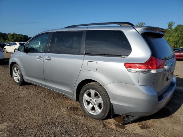 Photo 1 VIN: 5TDKK3DC2ES493452 - TOYOTA SIENNA LE 