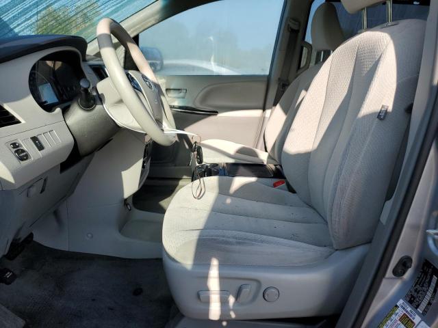 Photo 6 VIN: 5TDKK3DC2ES493452 - TOYOTA SIENNA LE 