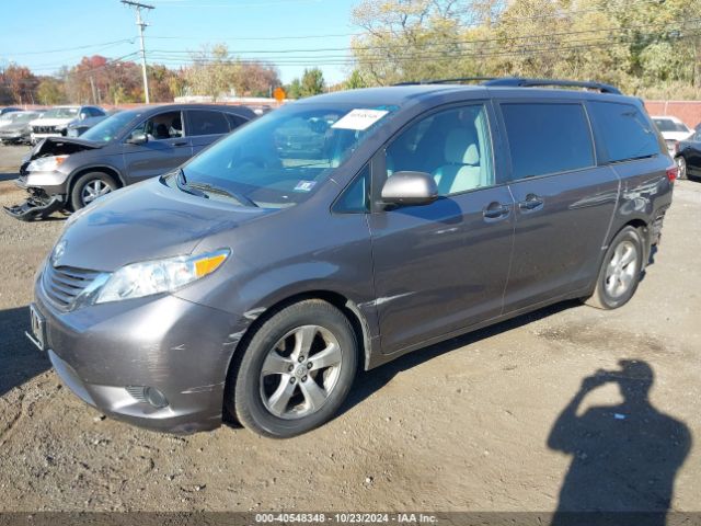 Photo 1 VIN: 5TDKK3DC2FS527486 - TOYOTA SIENNA 