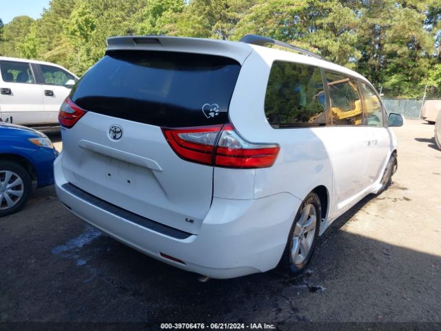 Photo 3 VIN: 5TDKK3DC2FS528931 - TOYOTA SIENNA 