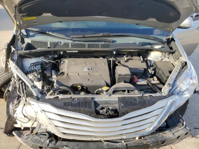 Photo 11 VIN: 5TDKK3DC2FS529870 - TOYOTA SIENNA LE 