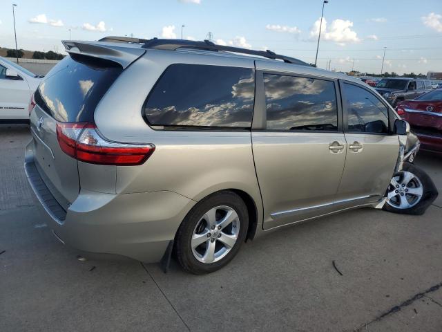 Photo 2 VIN: 5TDKK3DC2FS529870 - TOYOTA SIENNA LE 