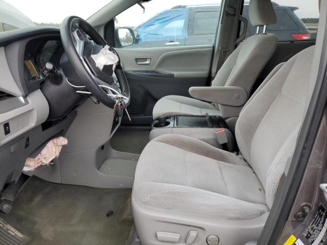 Photo 6 VIN: 5TDKK3DC2FS543140 - TOYOTA SIENNA LE 