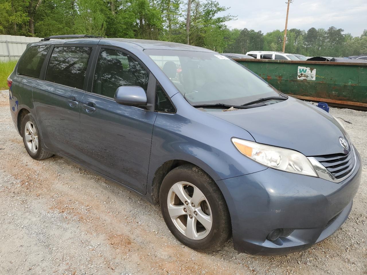 Photo 3 VIN: 5TDKK3DC2FS543235 - TOYOTA SIENNA 