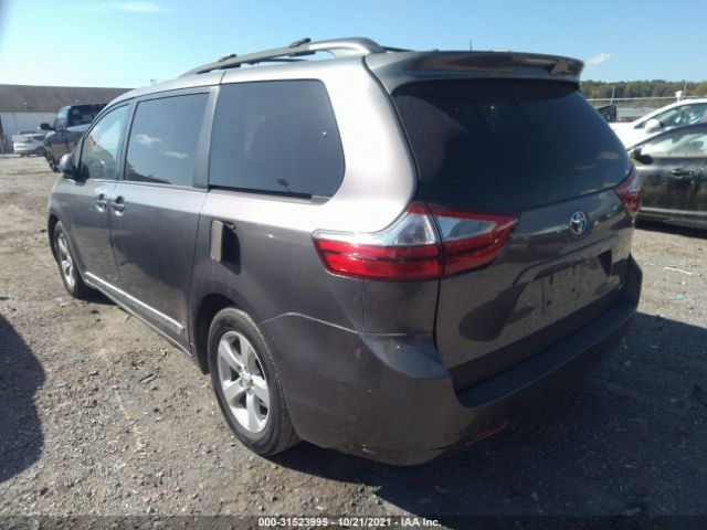 Photo 2 VIN: 5TDKK3DC2FS555868 - TOYOTA SIENNA 