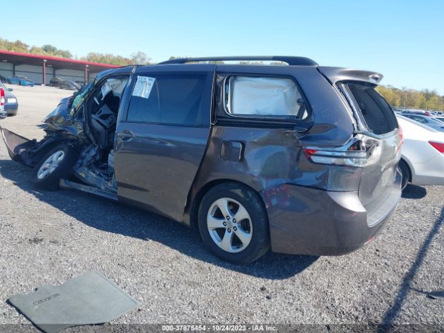 Photo 2 VIN: 5TDKK3DC2FS558351 - TOYOTA SIENNA 