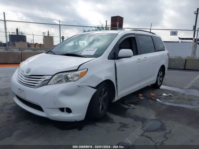 Photo 1 VIN: 5TDKK3DC2FS573223 - TOYOTA SIENNA 