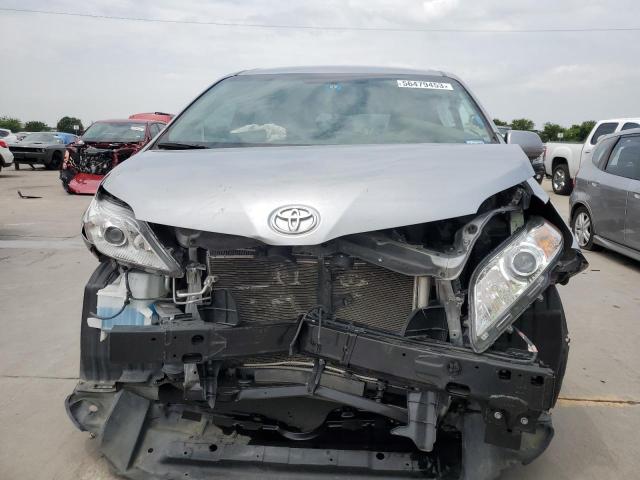 Photo 4 VIN: 5TDKK3DC2FS581872 - TOYOTA ALL MODELS 