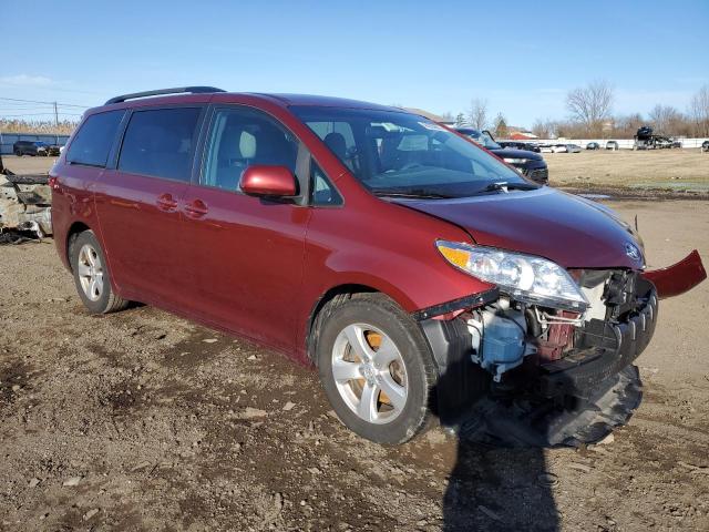 Photo 3 VIN: 5TDKK3DC2FS587963 - TOYOTA SIENNA LE 