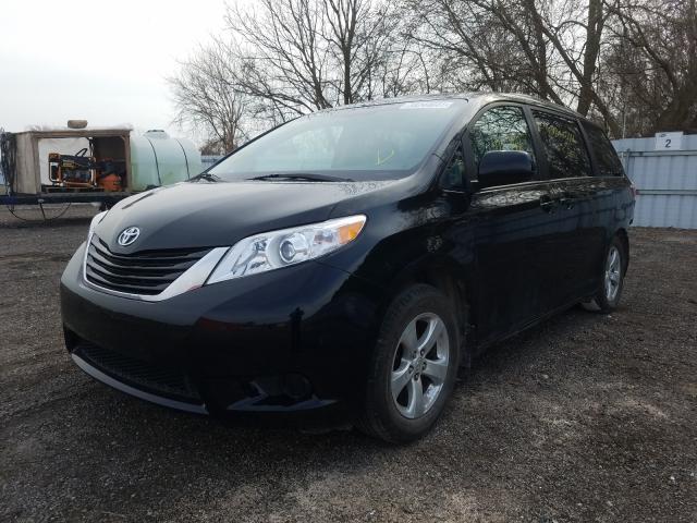 Photo 1 VIN: 5TDKK3DC2FS588594 - TOYOTA SIENNA LE 