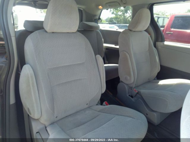 Photo 7 VIN: 5TDKK3DC2FS594833 - TOYOTA SIENNA 