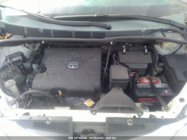 Photo 9 VIN: 5TDKK3DC2FS598560 - TOYOTA SIENNA 