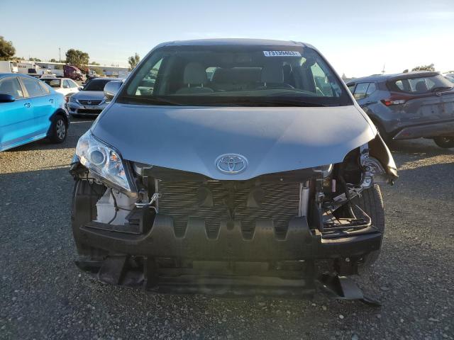 Photo 4 VIN: 5TDKK3DC2FS644808 - TOYOTA ALL MODELS 