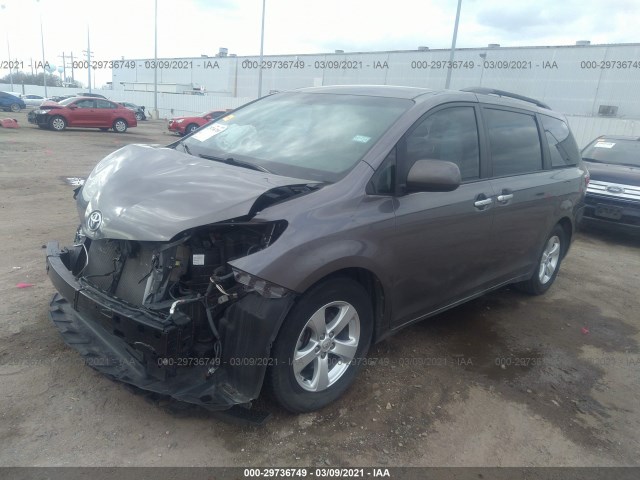 Photo 1 VIN: 5TDKK3DC2FS647451 - TOYOTA SIENNA 