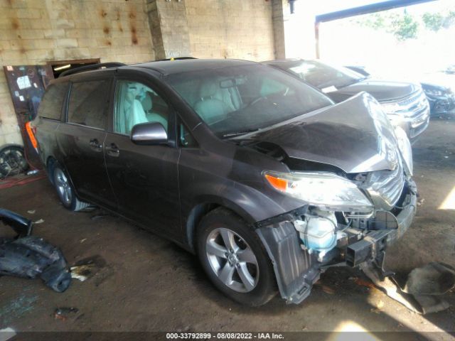 Photo 0 VIN: 5TDKK3DC2FS651774 - TOYOTA SIENNA 