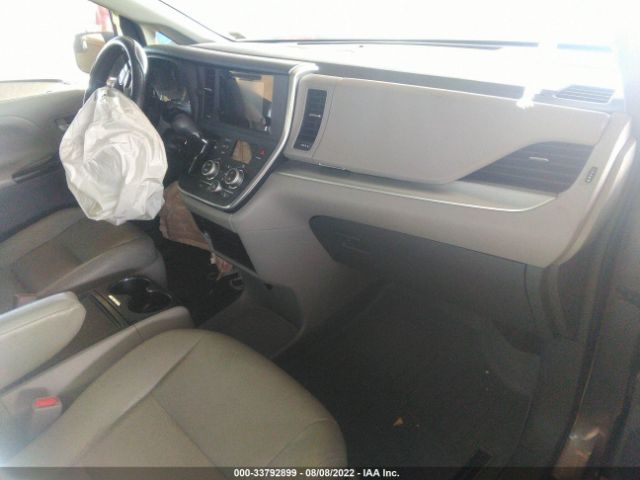 Photo 4 VIN: 5TDKK3DC2FS651774 - TOYOTA SIENNA 