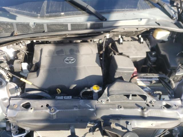 Photo 6 VIN: 5TDKK3DC2FS664170 - TOYOTA SIENNA LE 