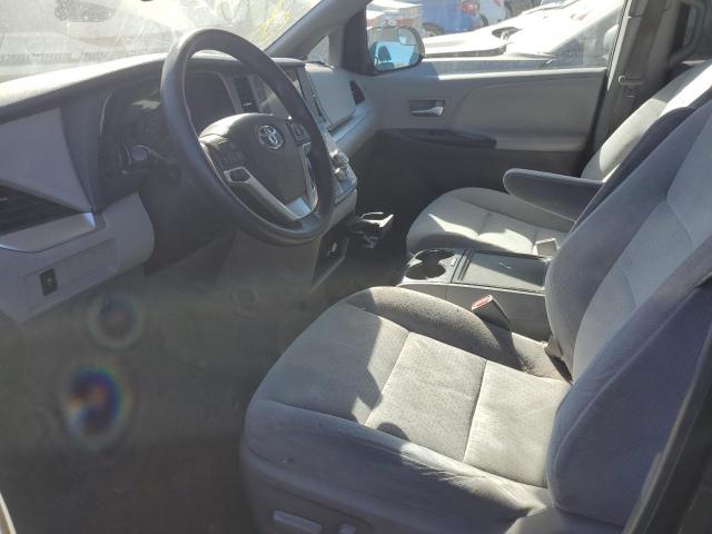 Photo 6 VIN: 5TDKK3DC2GS707200 - TOYOTA SIENNA LE 