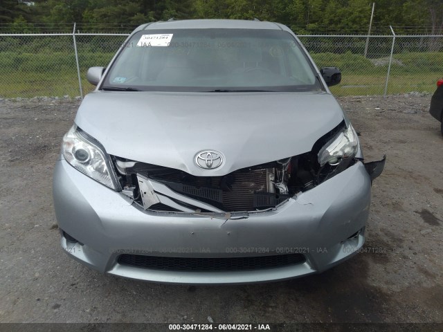 Photo 5 VIN: 5TDKK3DC2GS714454 - TOYOTA SIENNA 