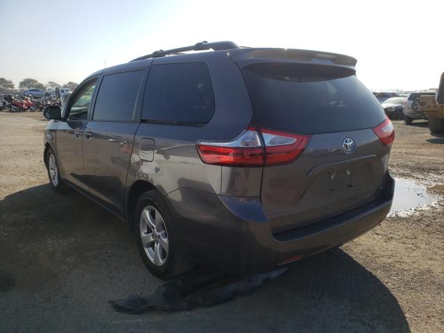 Photo 2 VIN: 5TDKK3DC2GS743324 - TOYOTA SIENNA 