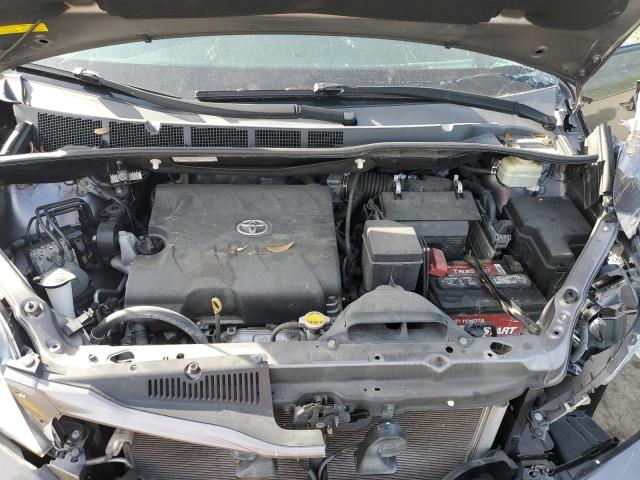 Photo 10 VIN: 5TDKK3DC2GS748927 - TOYOTA SIENNA LE 