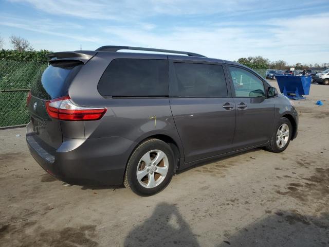 Photo 2 VIN: 5TDKK3DC2GS748927 - TOYOTA SIENNA LE 