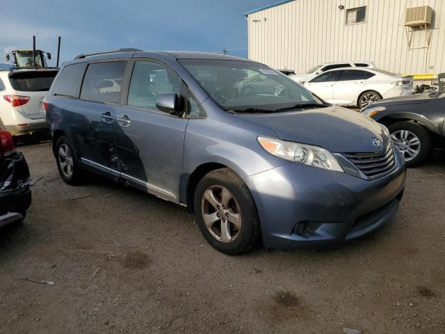 Photo 3 VIN: 5TDKK3DC2GS761628 - TOYOTA SIENNA LE 