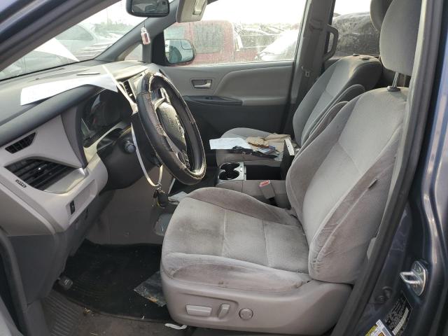 Photo 6 VIN: 5TDKK3DC2GS761628 - TOYOTA SIENNA LE 