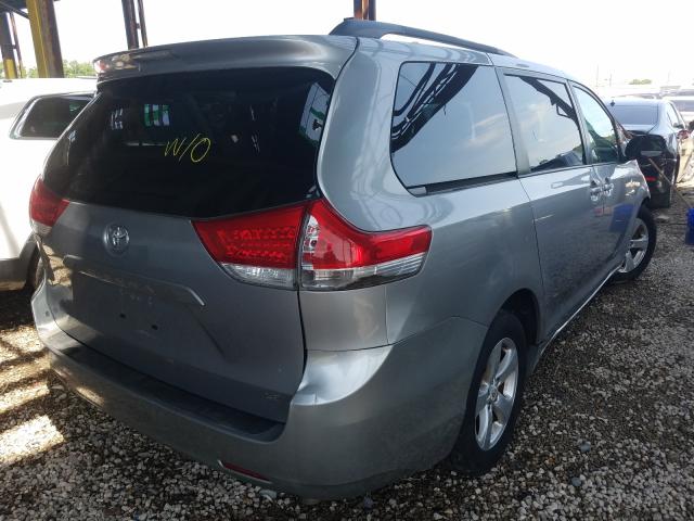 Photo 3 VIN: 5TDKK3DC3BS005153 - TOYOTA SIENNA LE 